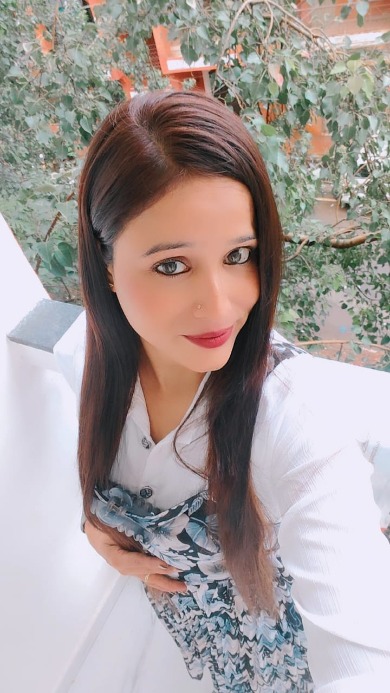 Call Girls service in Saket
