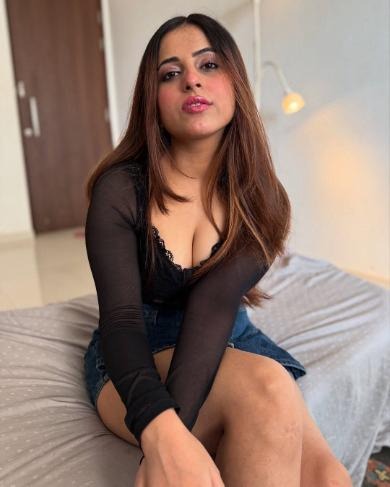 Call Girls in Saket