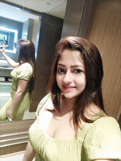 Call Girls in Saket